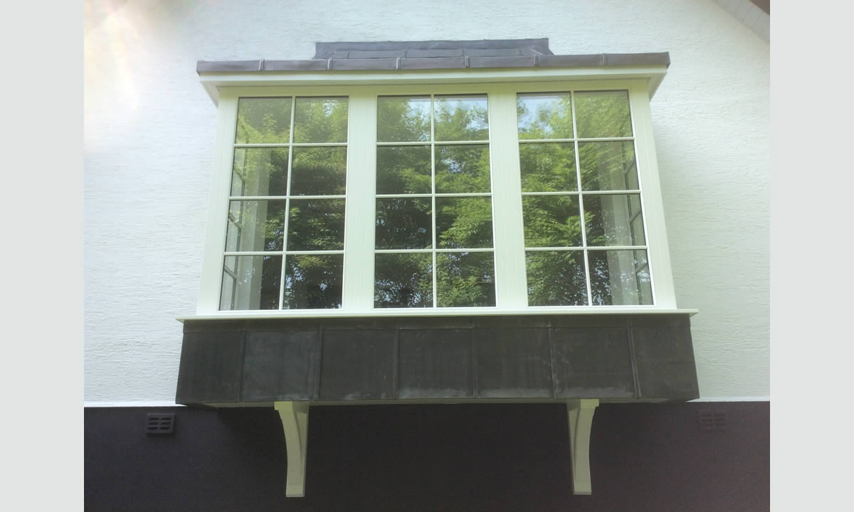 Timber Bay Window, Comber